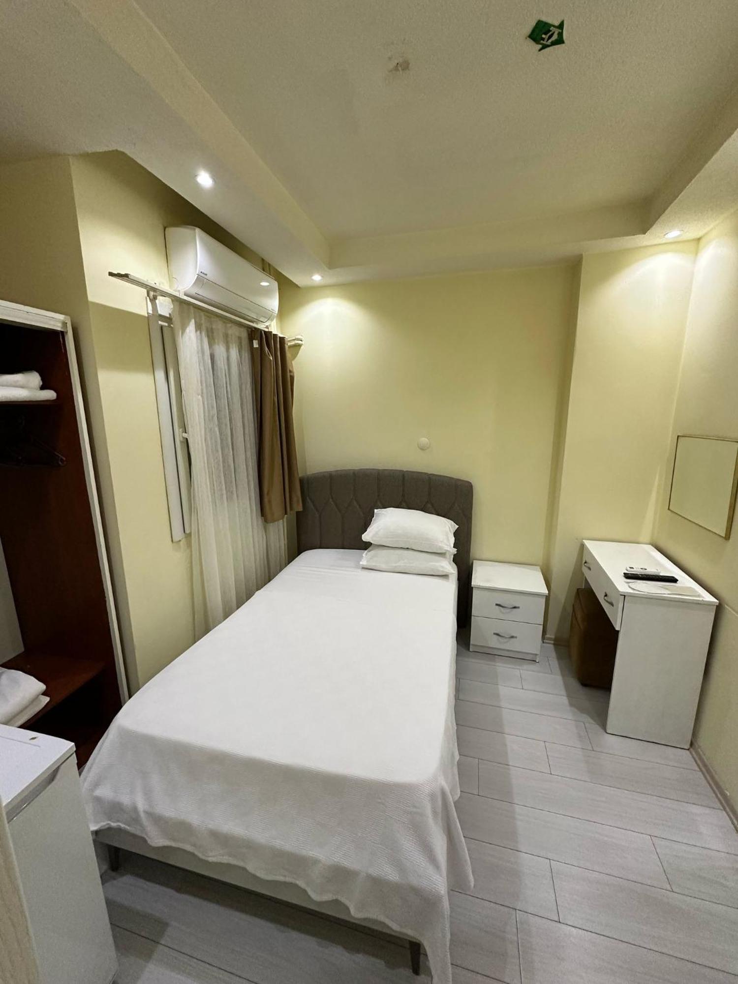 Naval Hotel Yalova Yalova  Zewnętrze zdjęcie